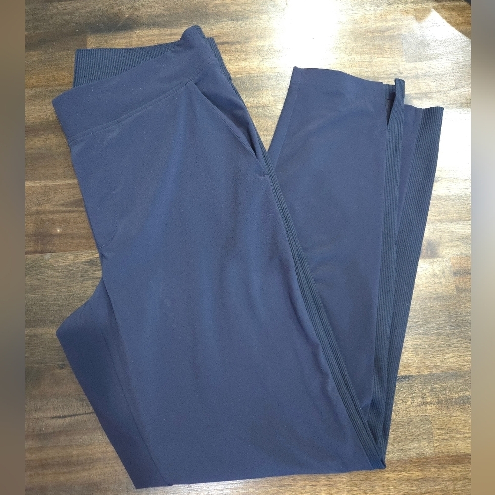 Athleta Brooklyn Mid Rise Ankle Pants Navy - Picture 3 of 8